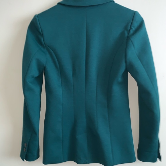 Blazer - Picture 3 of 4